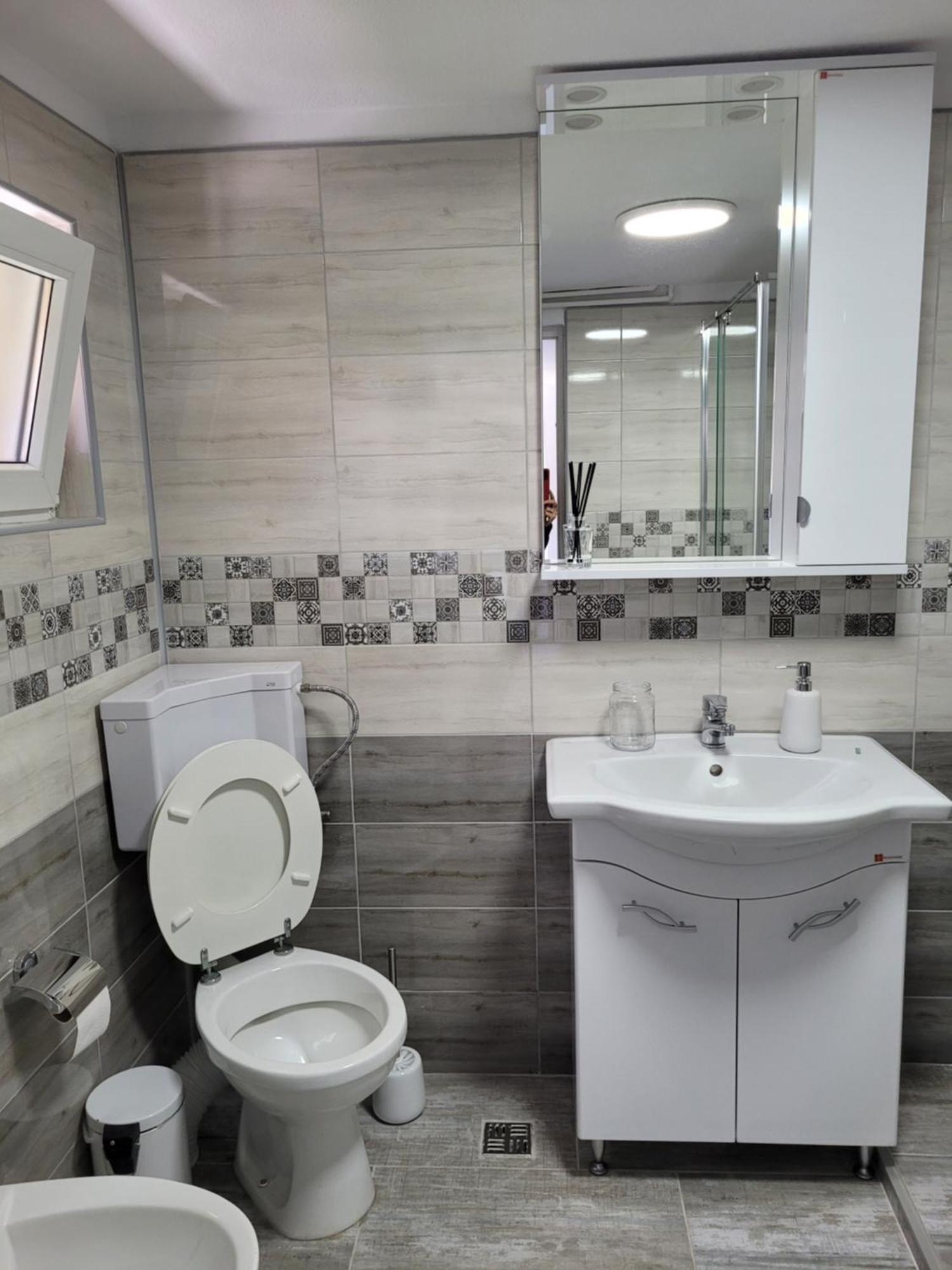 Two-Bedrooms Apt Sibiu Luaran gambar