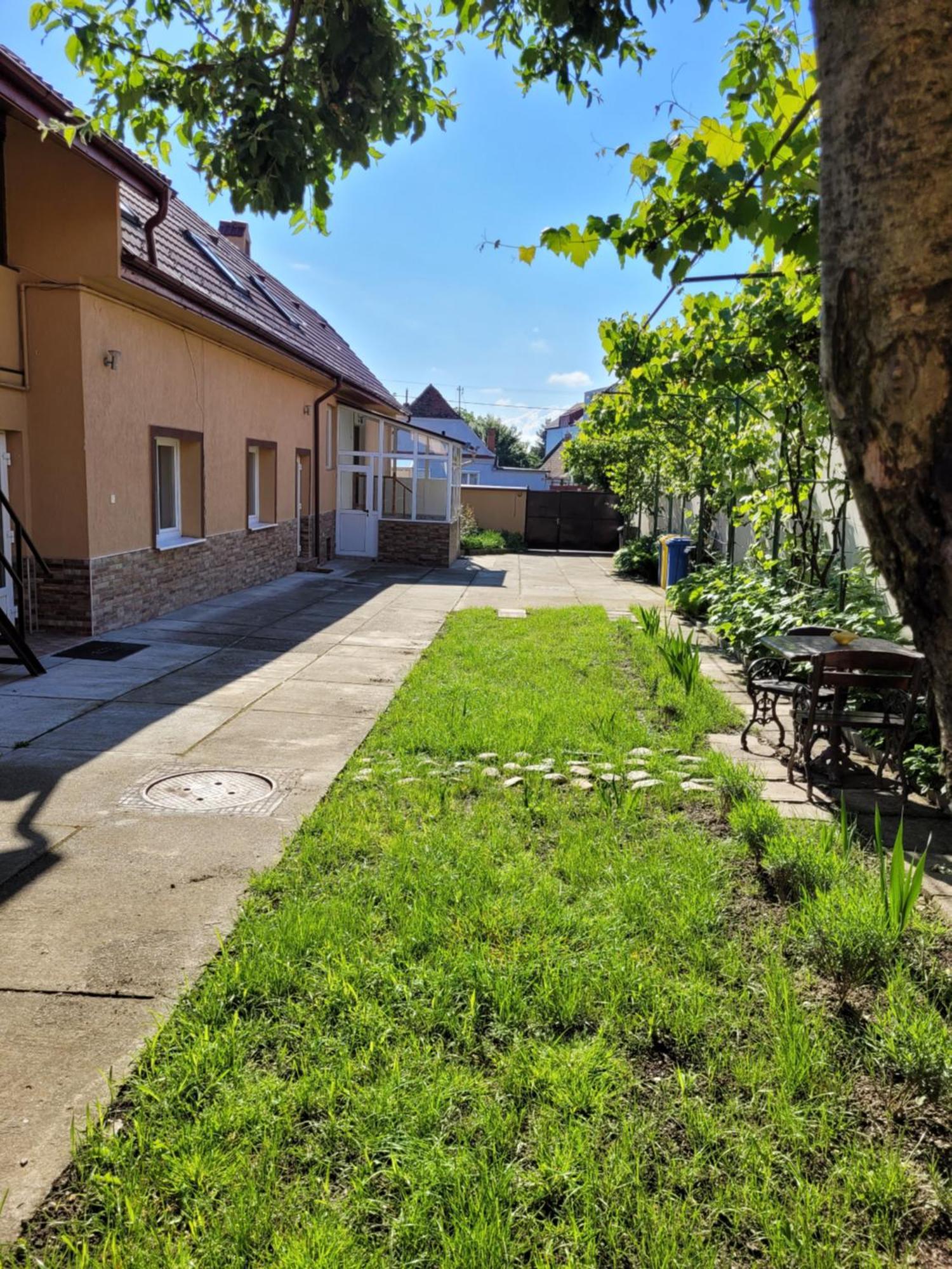 Two-Bedrooms Apt Sibiu Luaran gambar